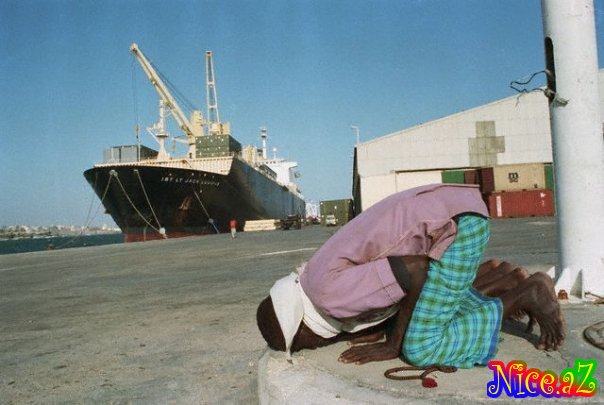 Namaz sərhədlər tanımır Namaz sərhədlər tanımır