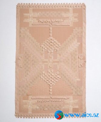 Qeyri-adi xalçalar Qeyri-adi xalçalar