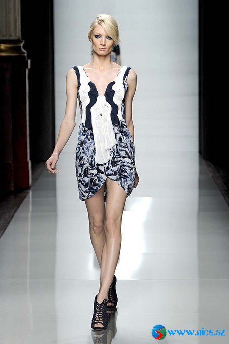 Emanuel Ungaro Spring collection [2o12] [19 Foto]