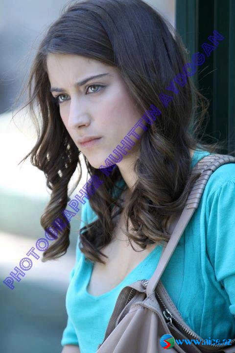 Luradan Hazal Kaya Sevənlərə [11 Foto]