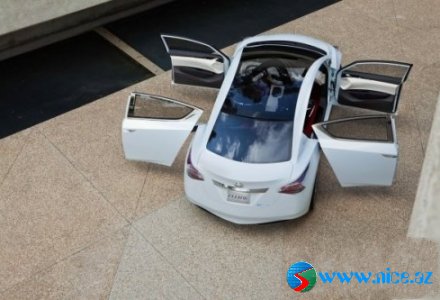 Nissan Ellure [2o1o]