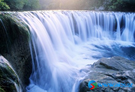 Şəlalələr {14 foto}